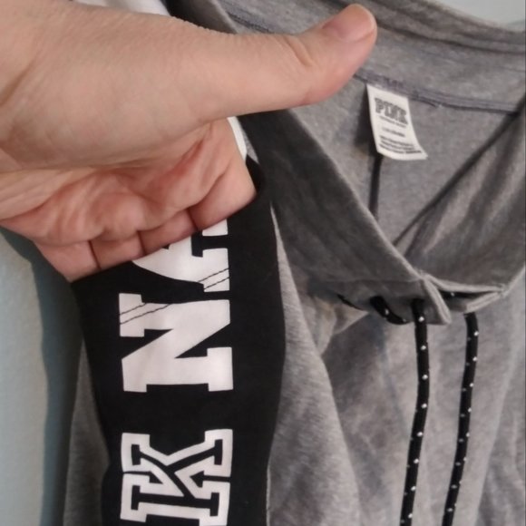 PINK - Picture 2 of 2